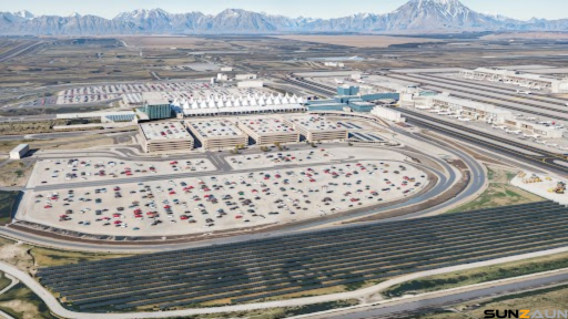 From Runways to Renewables: Vertical Solar Power at US Airports